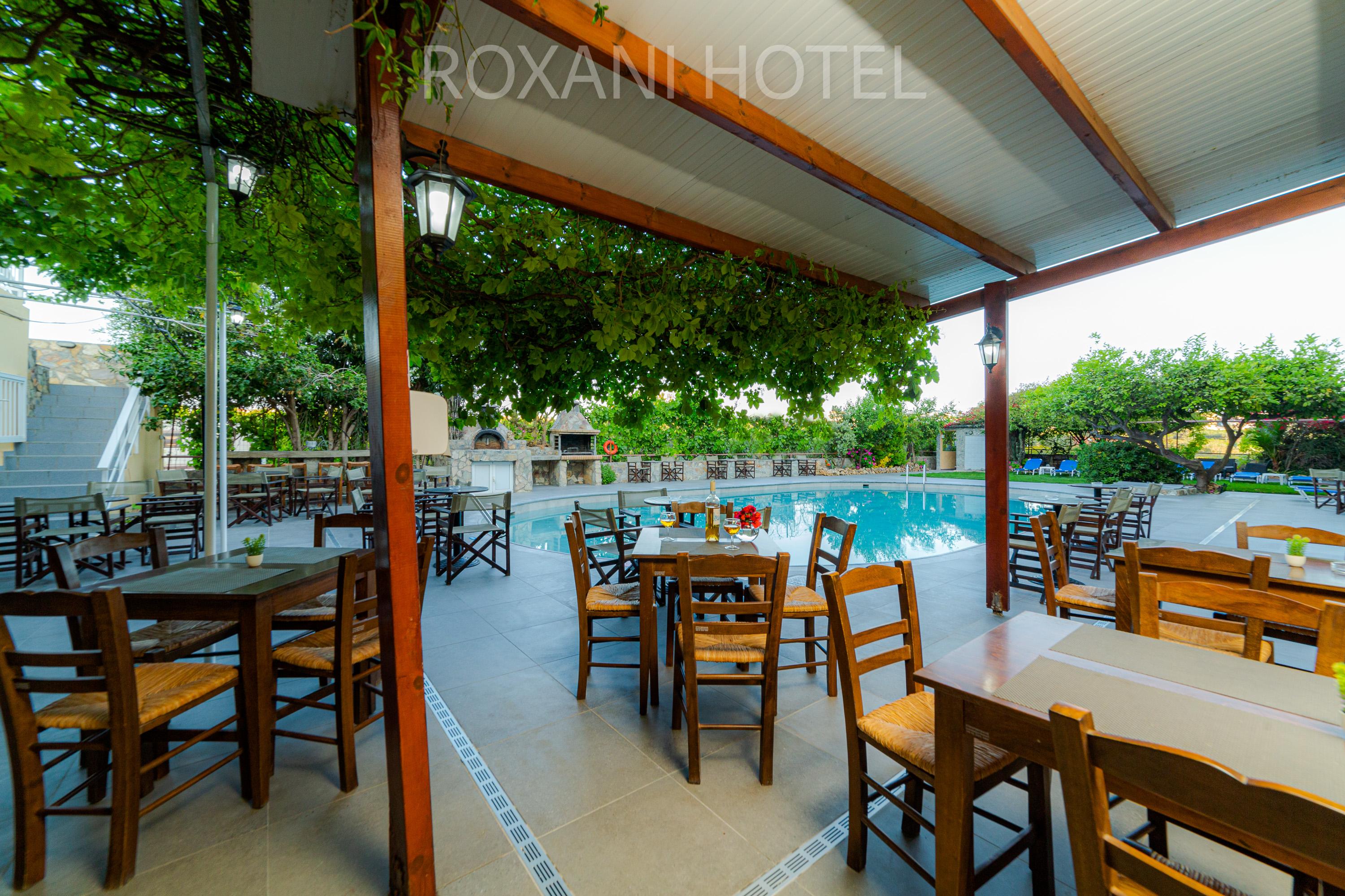 Roxani Hotel Amoudara  Bagian luar foto